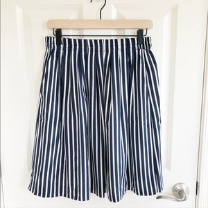 J. Crew mercantile navy white stripes skirt size 6